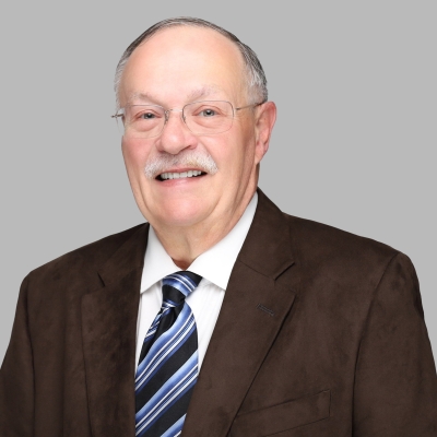 Robert Mackay Photo